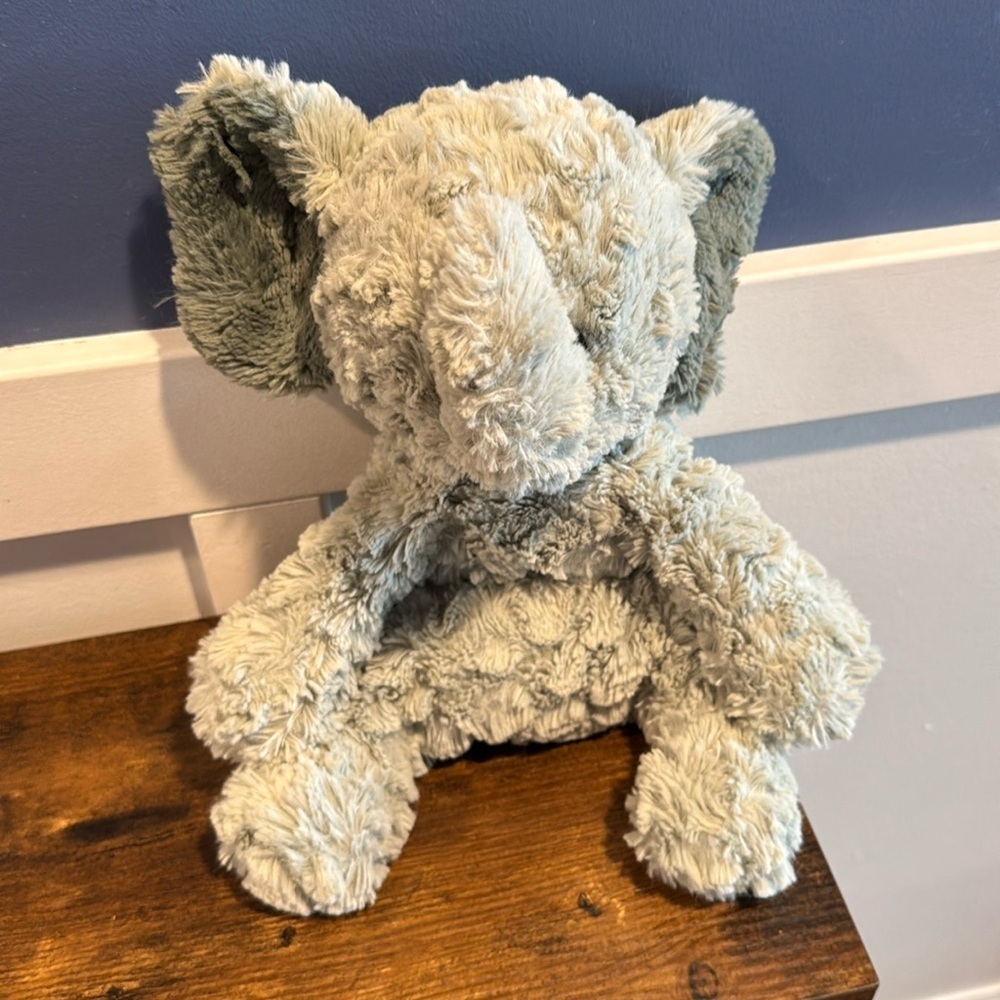 Gund Cozys Gray 11" Elephant Plush Stuffed Animal Floppy Extra Soft Bean Feet